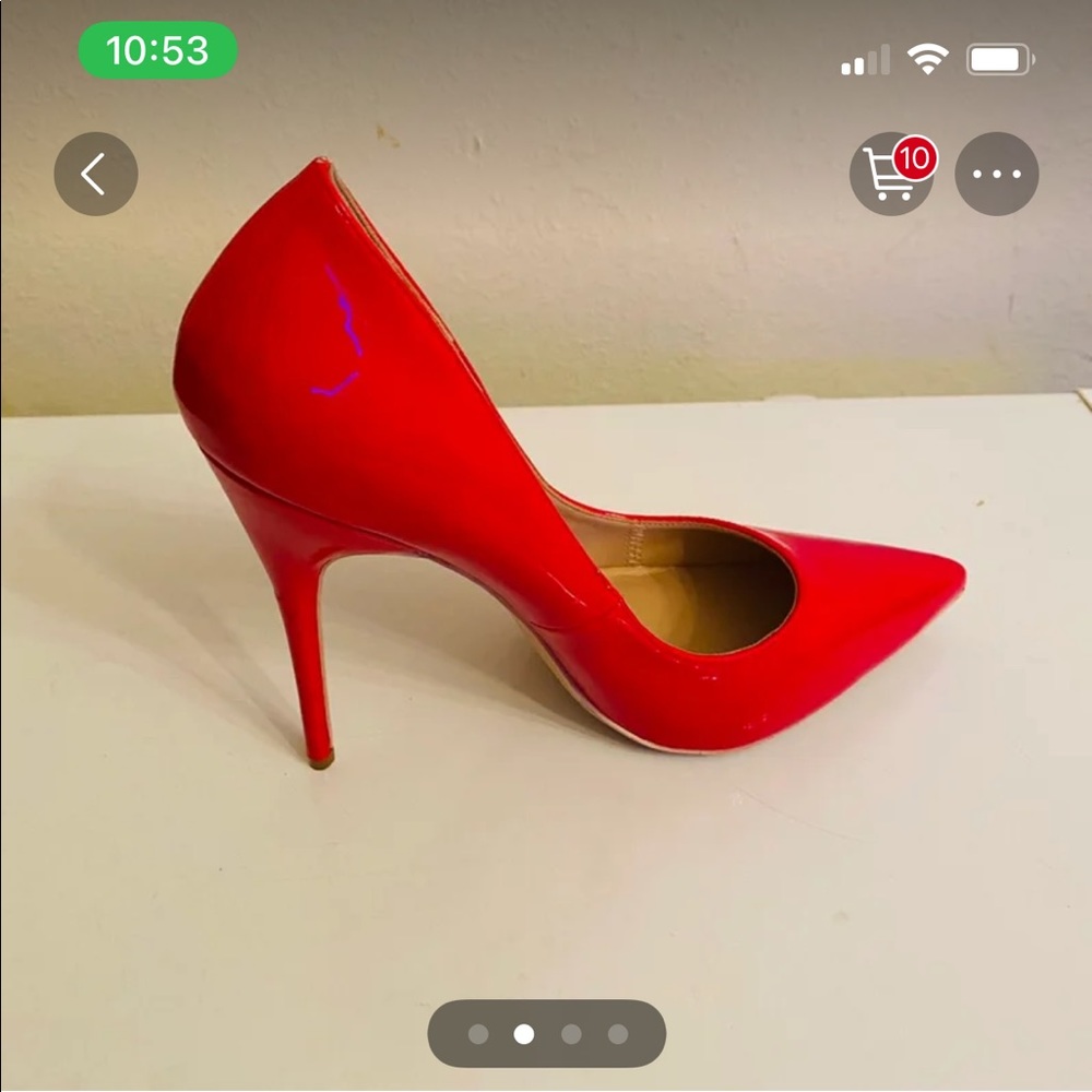 Heels - Picture 3 of 4